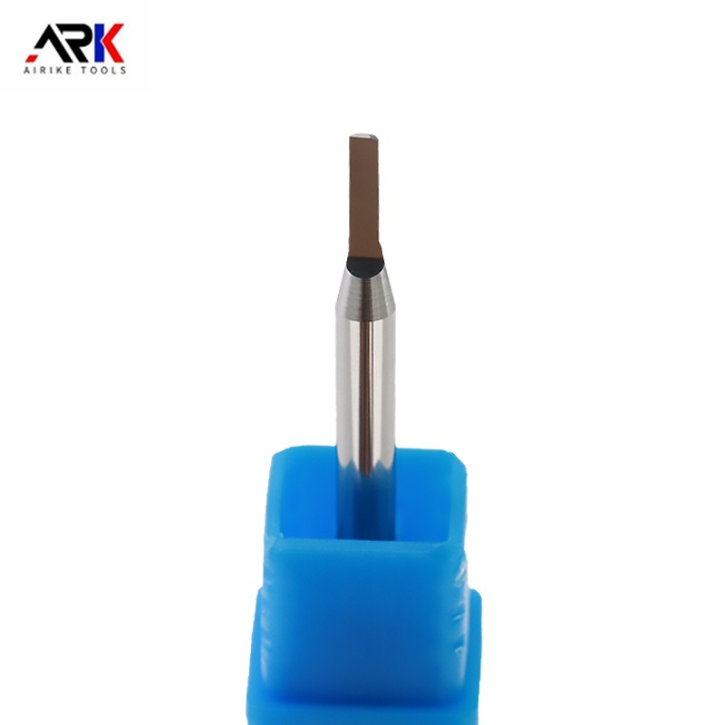 Zongyeda түсіндіреді - ағаш өңдеу фрезерлері үшін сағат тілімен немесе сағат тіліне қарсы айналу ма?