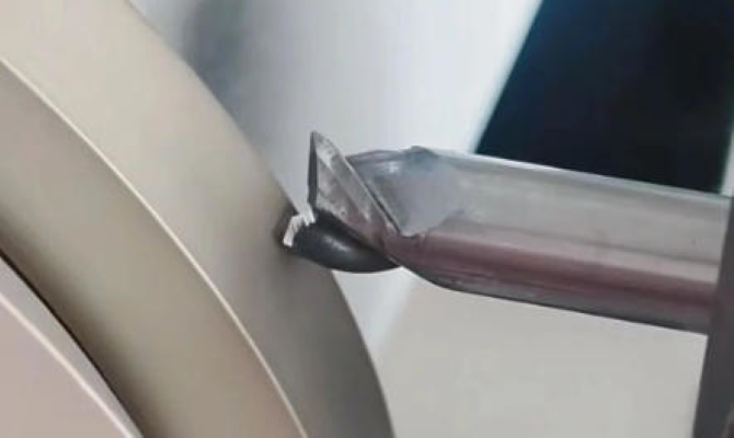 Сіз фрезаны қораптан шыққан кезде қолдандыңыз ба? Жарты сағатта қалай қиналады?