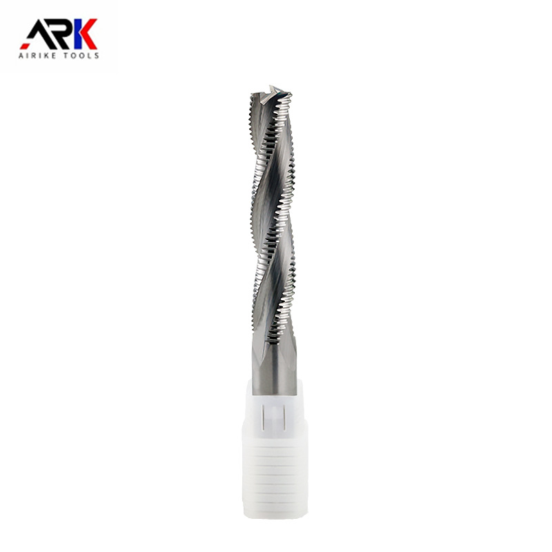 Жиектерді кесу үшін спиральды немесе түзу флейта ағаш өңдеу фрезері жақсы ма?